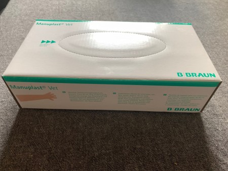 Lange plasthansker som dekker hele armen