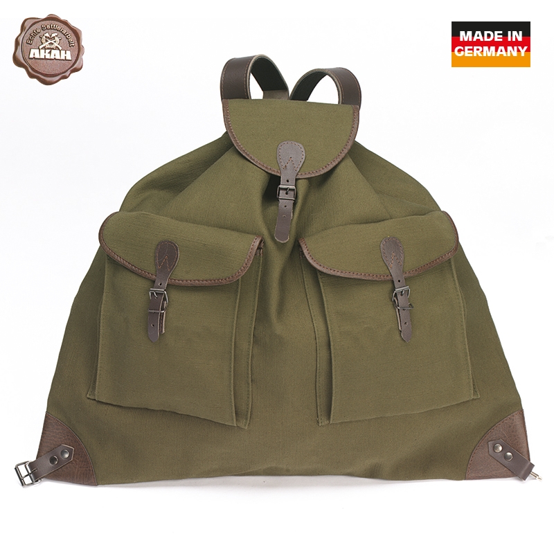 Our functional AKAH backpack is made of high quality impregnated canvas, that is why it is mould-, water- and tear-resistant.